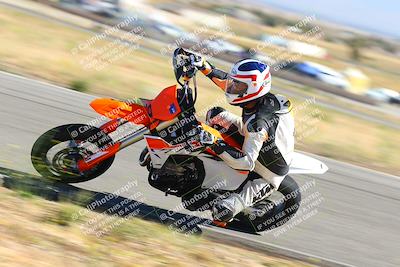 media/Oct-15-2023-TrackXperience (Sun) [[85198ff50b]]/Group 2/session 4 turn 3/